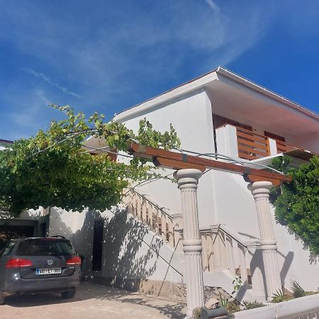 Studio Apartment Iva - 50 M From The Sea-Balcony Паг Екстериор снимка