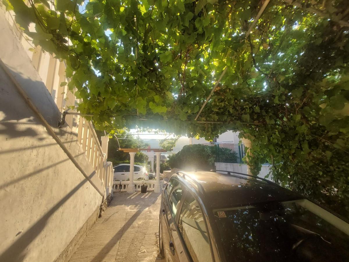 Studio Apartment Iva - 50 M From The Sea-Balcony Паг Екстериор снимка