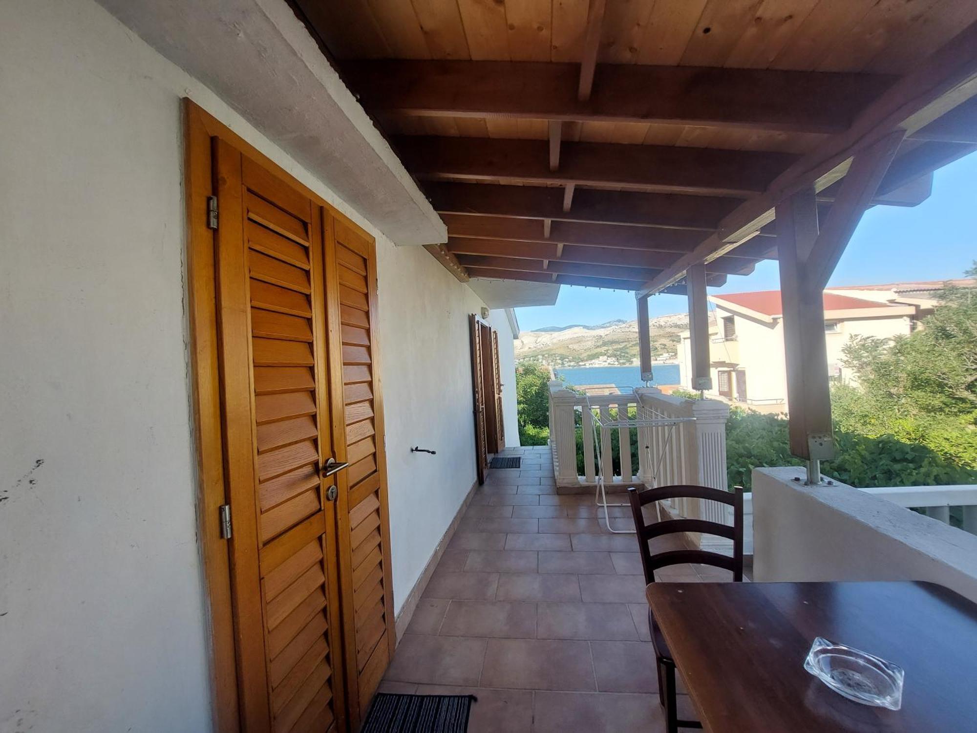 Studio Apartment Iva - 50 M From The Sea-Balcony Паг Екстериор снимка